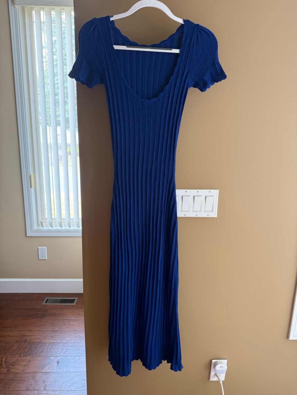 Sezane taille dress - Picture 4 of 5